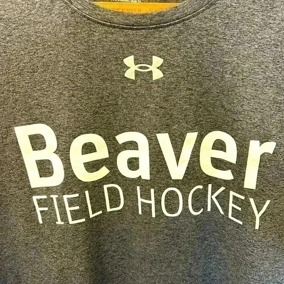 Under Armour Medium Long Sleeve Loose Heat Gear Shirt  Beaver Field Hockey Gym - Picture 4 of 6